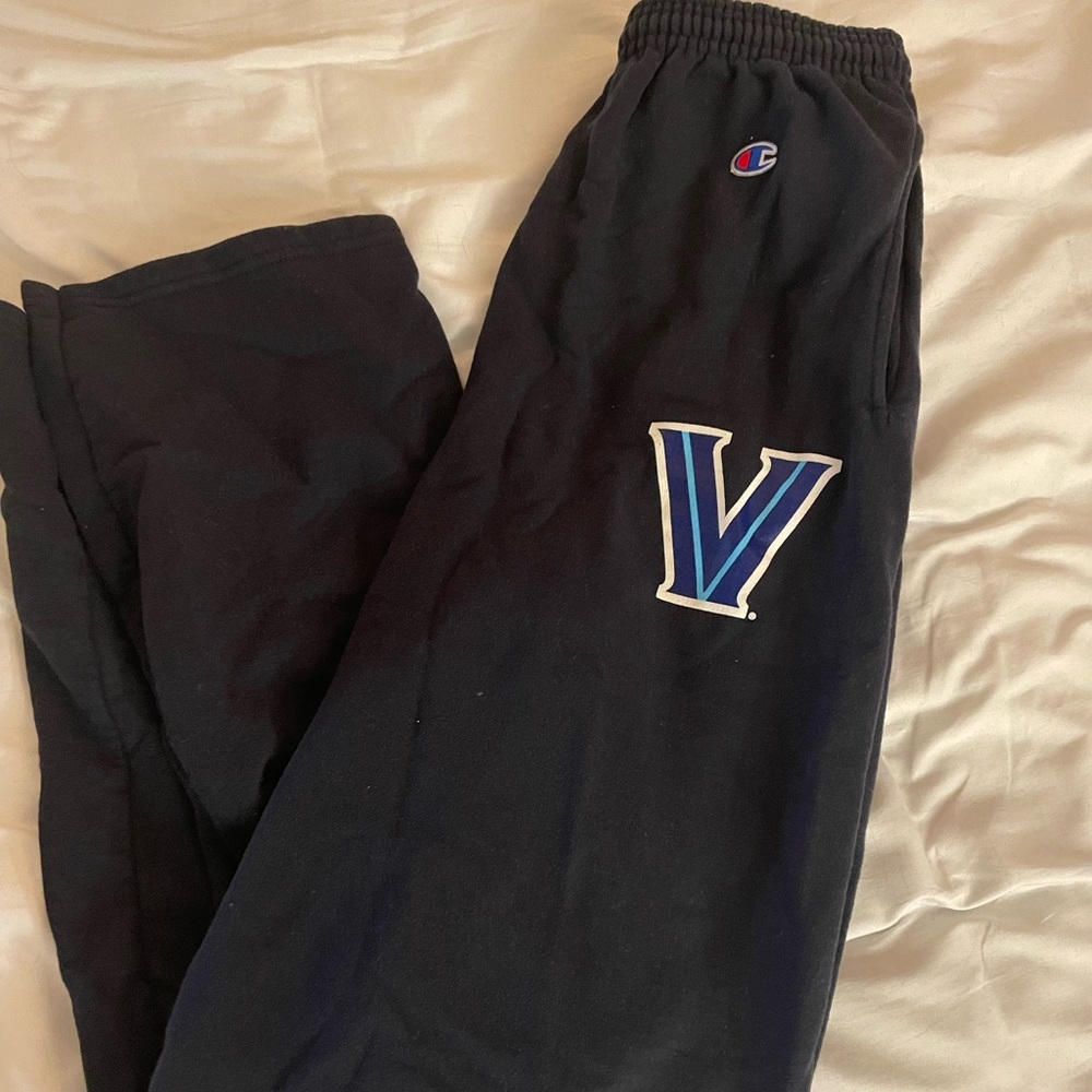 Villanova sweatpants